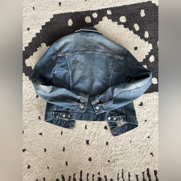 Women’s Rider Style Stretch Jean Jacket Size Medium United Colors of Benneton - Picture 13 of 14